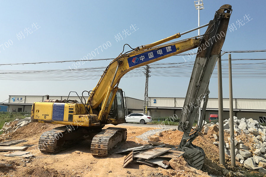 CAT320GC-HB-20210730-F-002.jpg